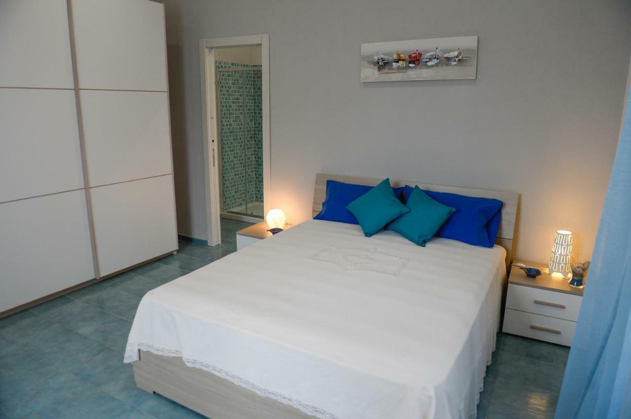 Vila Casa Del Porto Al Borgo Marinari Neapol Exteriér fotografie
